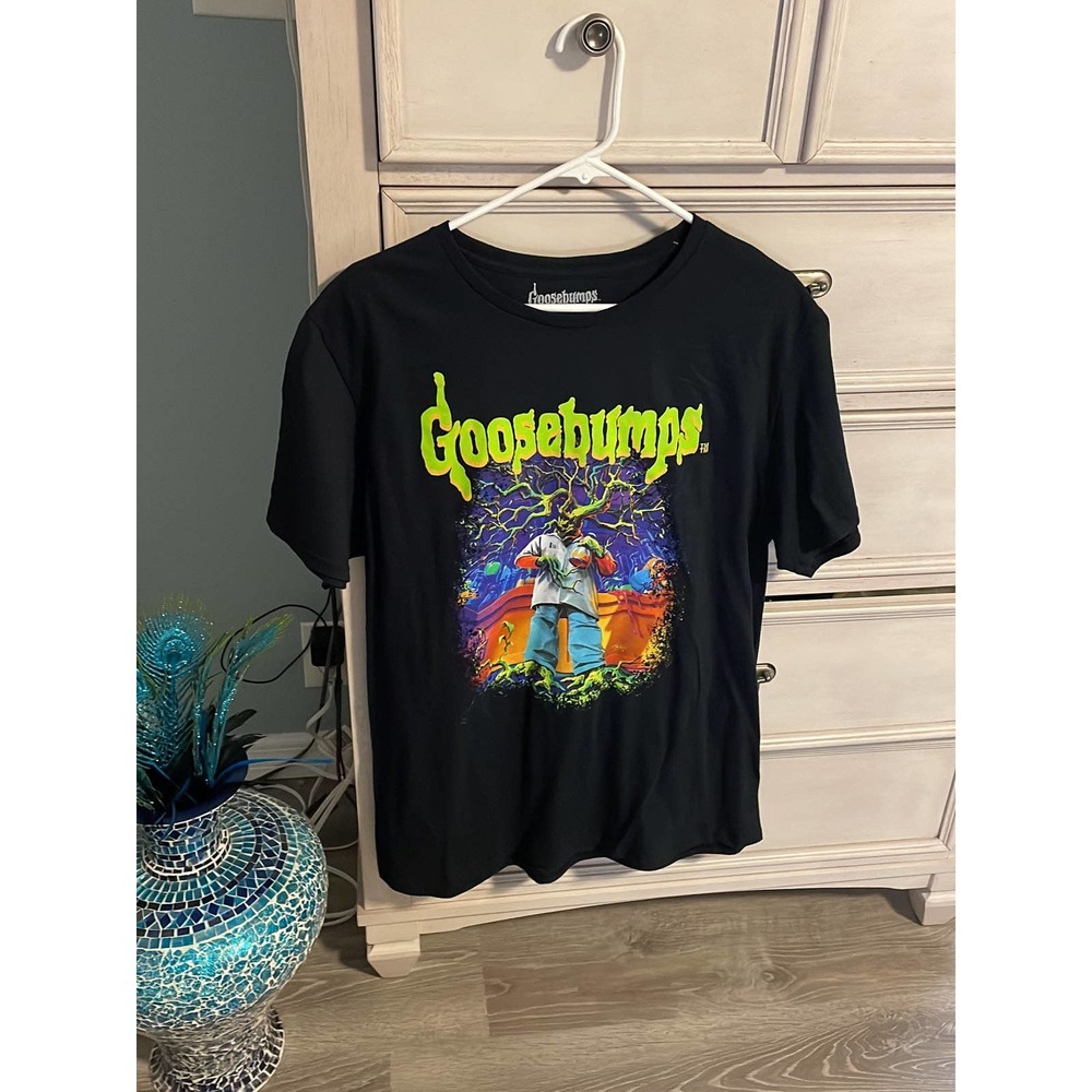 Unisex goosebumps black horrorland stump monster shirt large